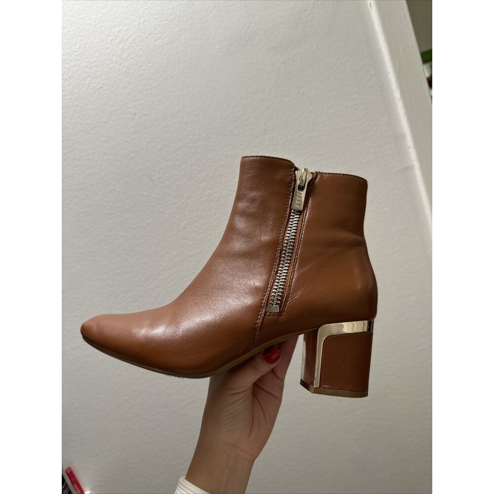 DKNY Women Crosbi Brown Leather Chic Almond Toes Ankle Block Booties_size 7.5